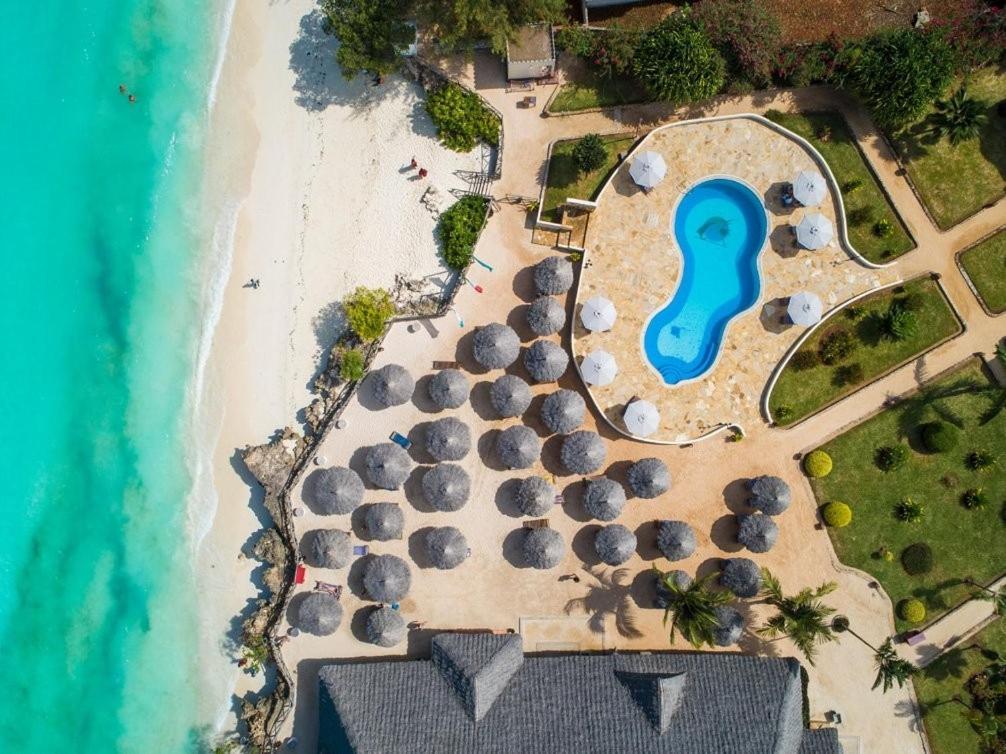 Veraclub Sunset Beach Нунгви Екстериор снимка