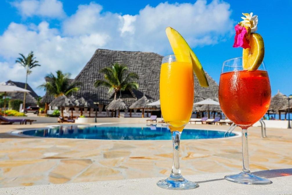 Veraclub Sunset Beach Нунгви Екстериор снимка