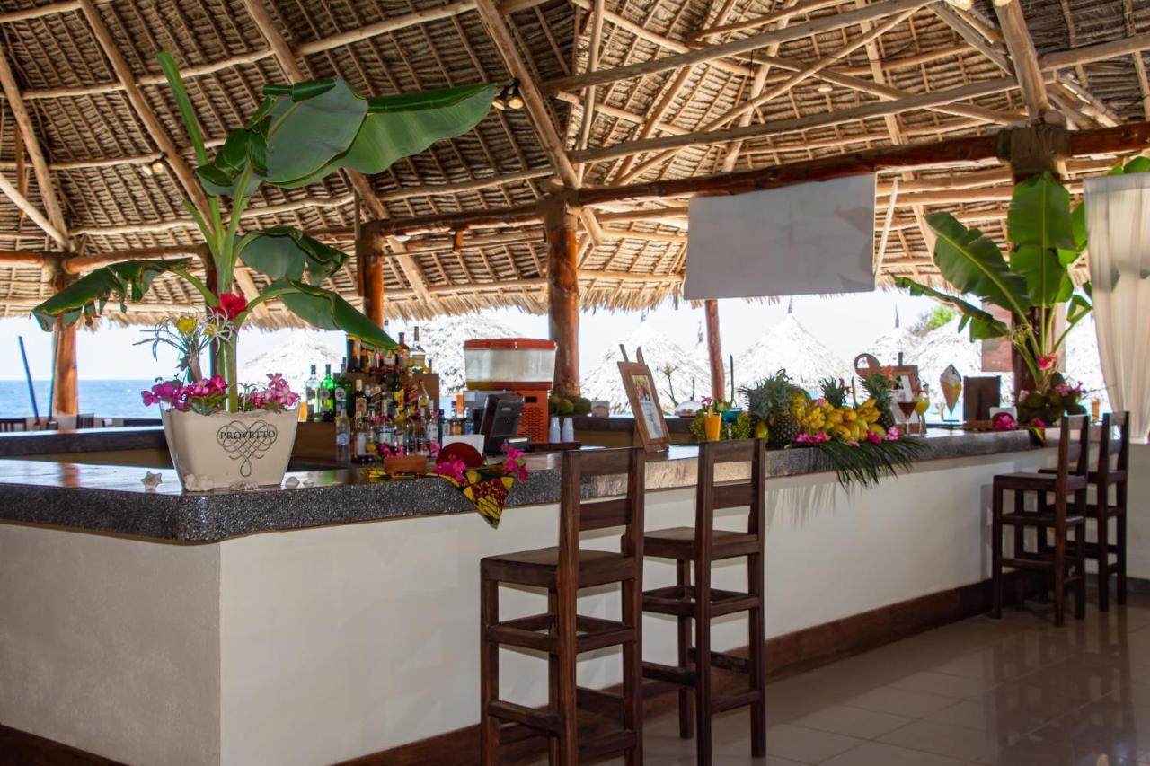 Veraclub Sunset Beach Нунгви Екстериор снимка